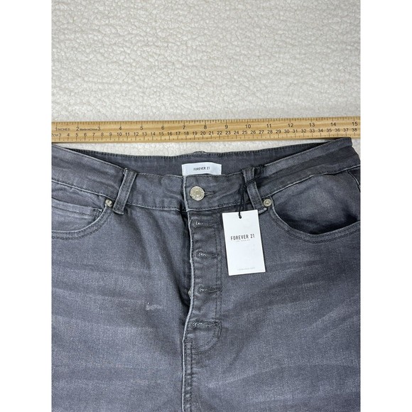 NWT Forever 21 Women’s Size 30 Gray High Rise Flare Legs Buttons Fly Denim Jeans - Picture 4 of 8